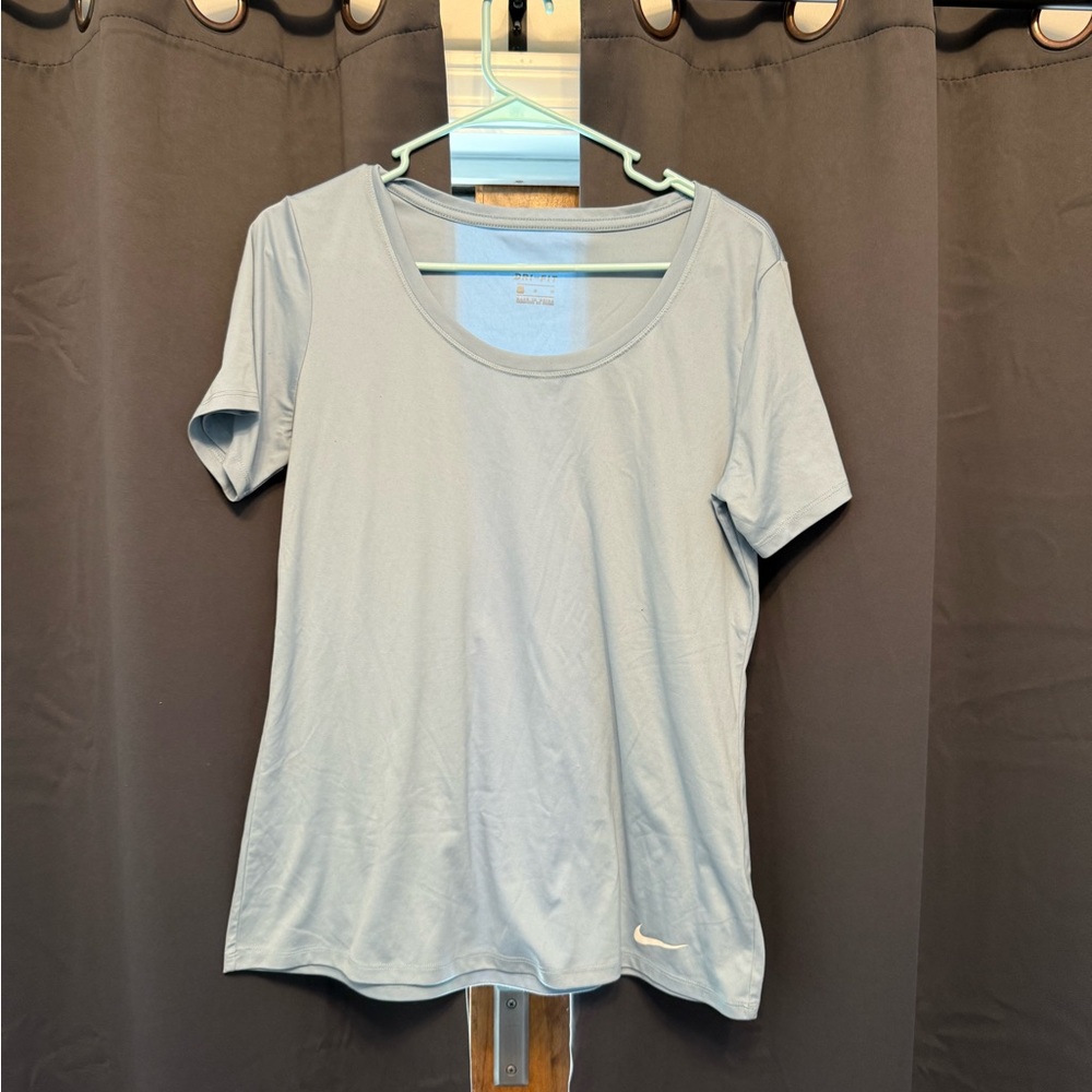 Nike Women's Sky Blue Short Sleeve Tee